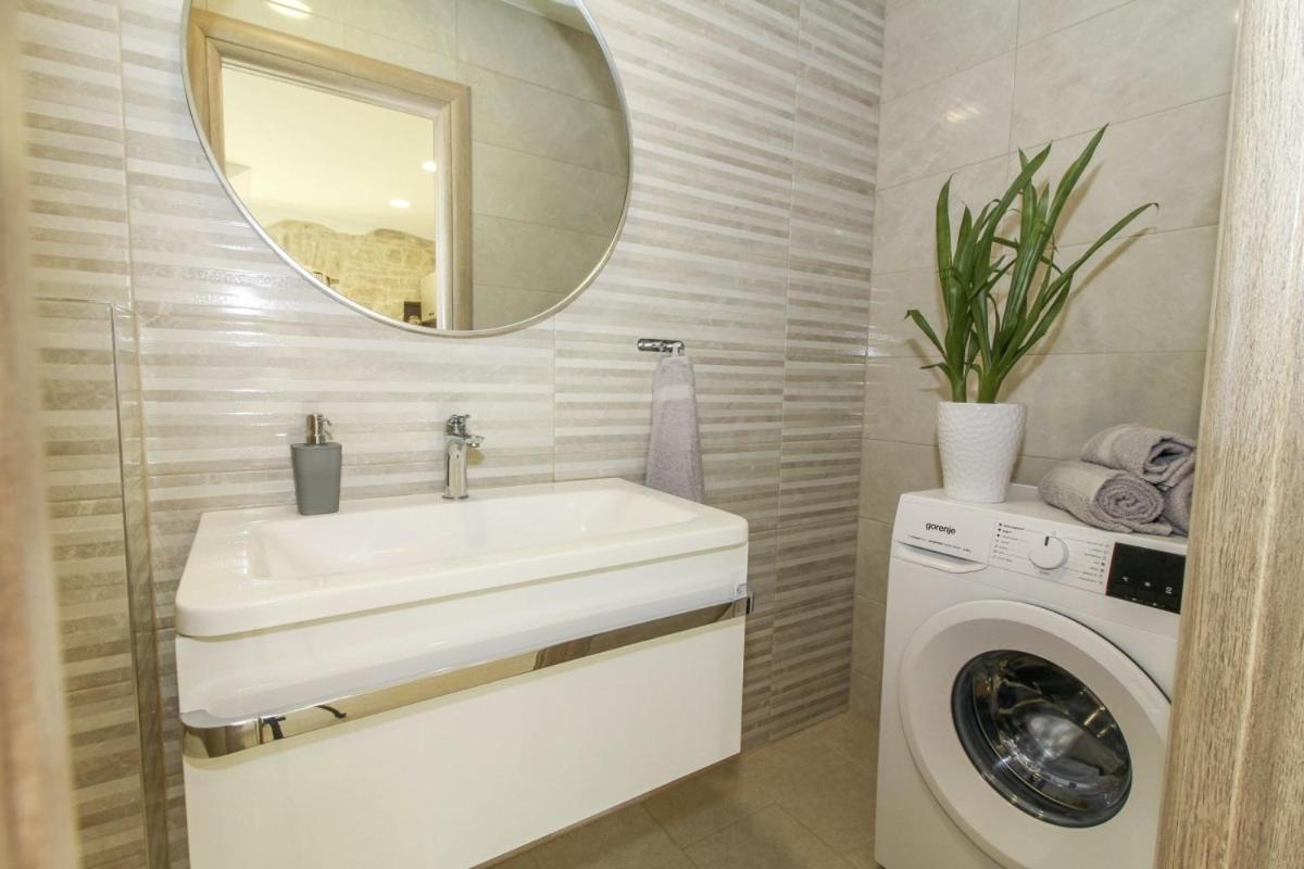 Villa Olea In Barat - Haus Fuer 6-8 Personen Kanfanar Ngoại thất bức ảnh