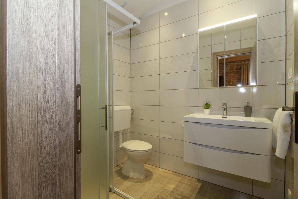 Villa Olea In Barat - Haus Fuer 6-8 Personen Kanfanar Ngoại thất bức ảnh