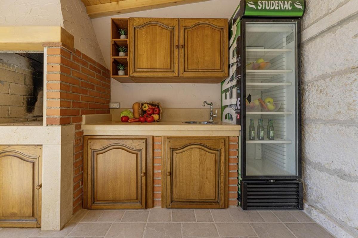 Villa Olea In Barat - Haus Fuer 6-8 Personen Kanfanar Ngoại thất bức ảnh